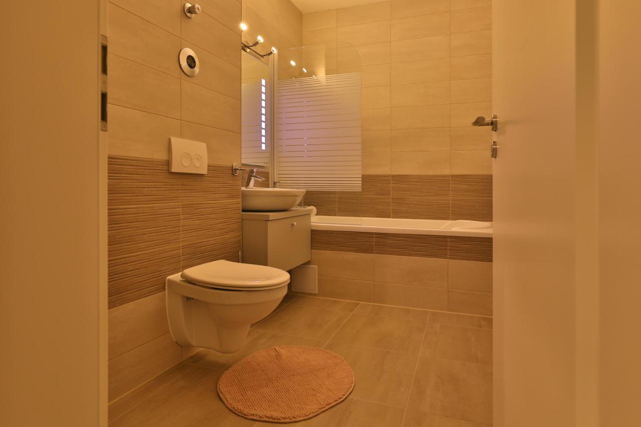Ada Homes B46 บราชอฟ ภายนอก รูปภาพ